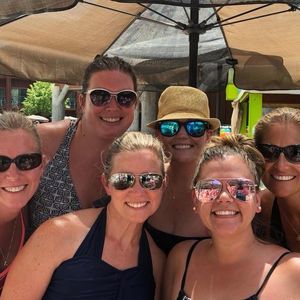 Meet your Posher, Melanie